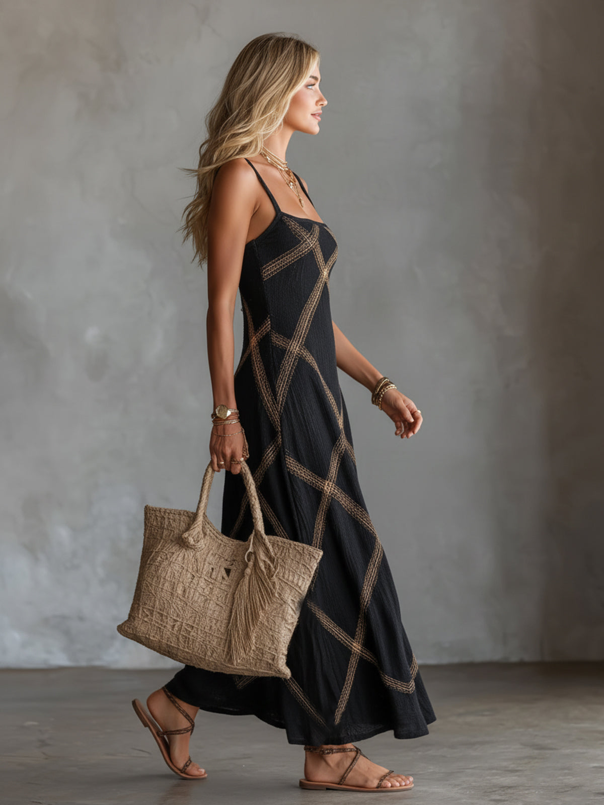 Vittoria – Geometrisch Zwart Camel Jurk