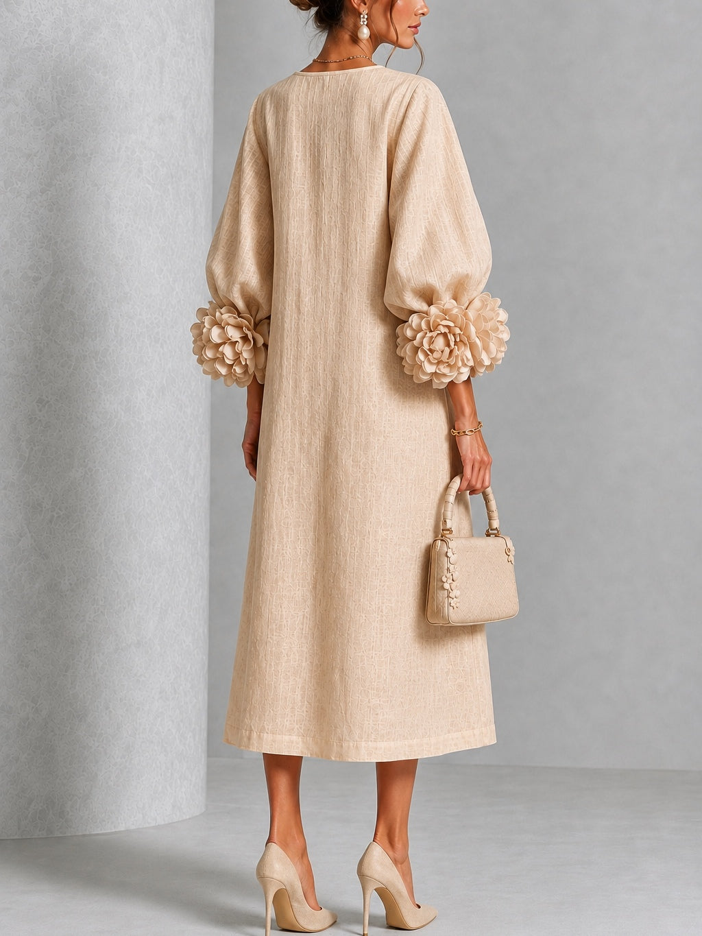 Beige Bloemen Knopen Midi Jurk Met Opvallende Bloemen Mouwen